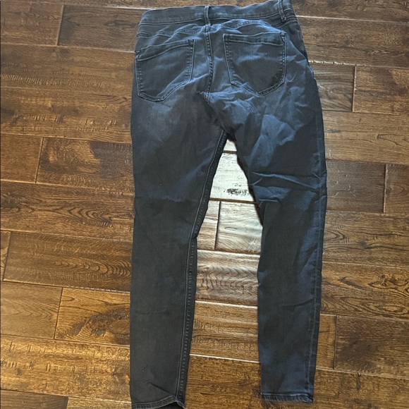 Express Women's Dark Jeans - Picture 8 of 8